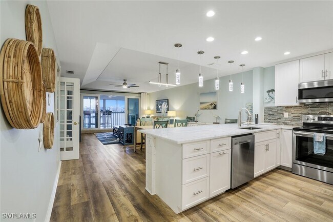 property at 9101 Vanderbilt Dr