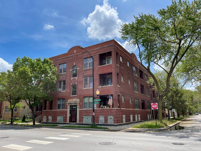 property at 3757 W Addison St