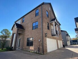 3710 Sherwood Ln in Houston, TX - Building Photo