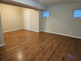 118 Ballard St, Unit #1 in Ypsilanti, MI - Building Photo