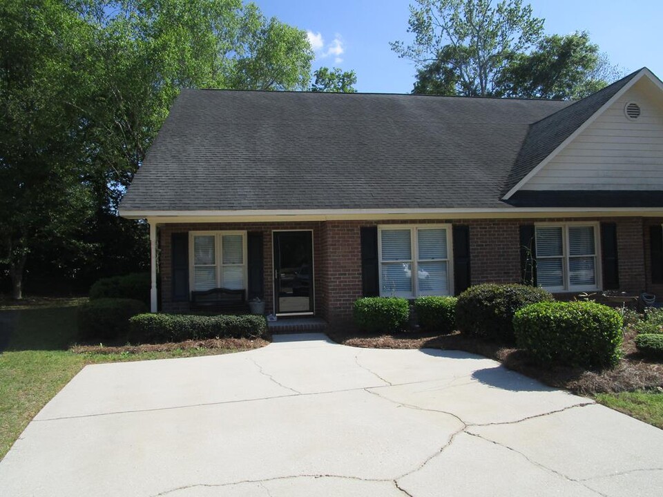 865 Grimble Ct in Sumter, SC - Foto de edificio