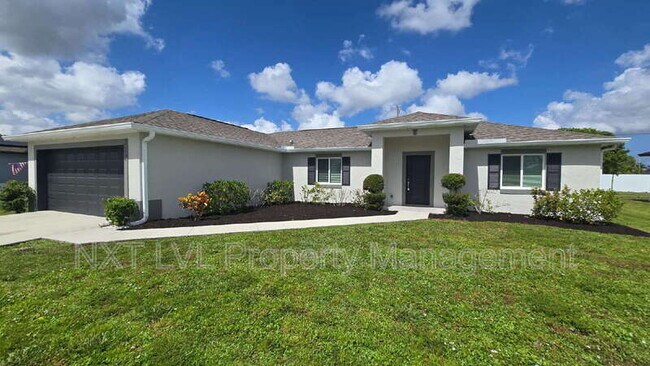 232 NW 6th Ave in Cape Coral, FL - Building Photo - Building Photo