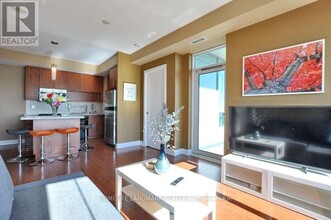 120-1120 Homewood Ave in Toronto, ON - Building Photo - Building Photo