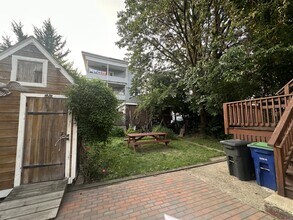 82 Wheatland St, Unit 2 in Somerville, MA - Building Photo - Building Photo