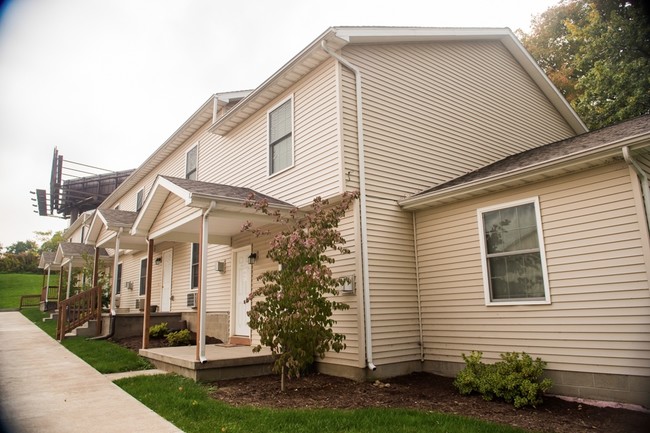 Westgate Apartments in Erie, PA - Building Photo - Building Photo