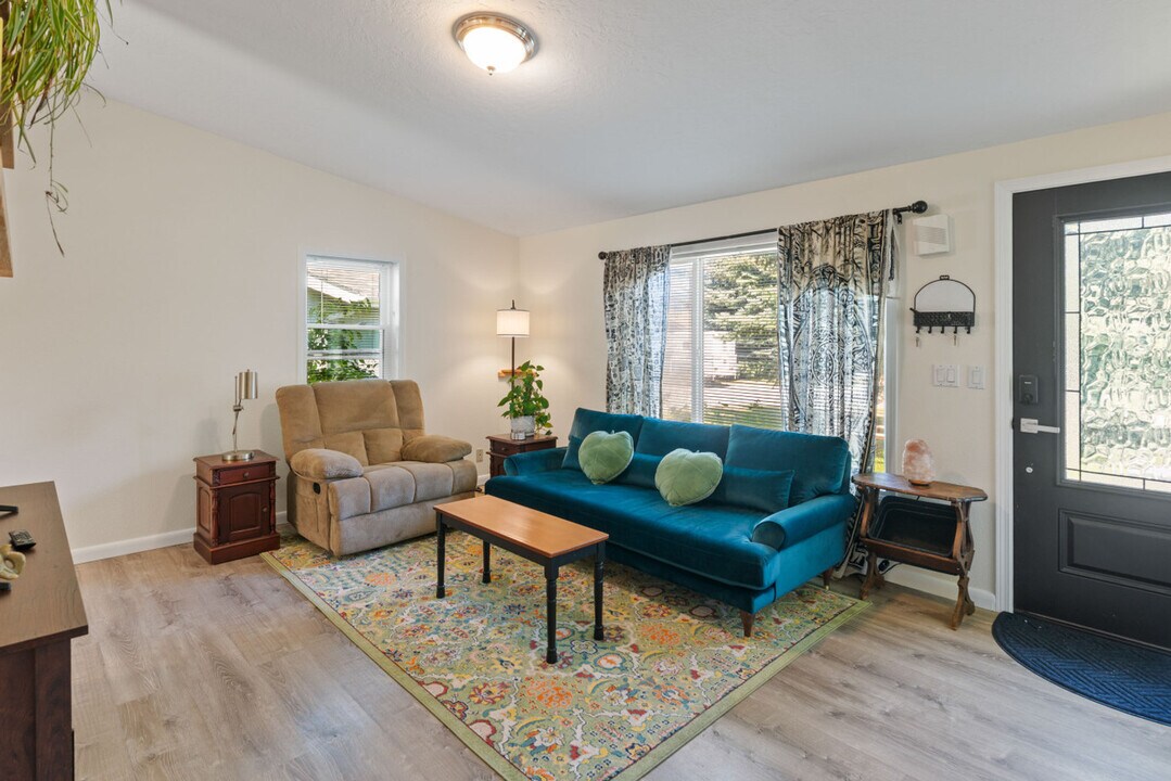 109 Meghans Way in Bozeman, MT - Building Photo