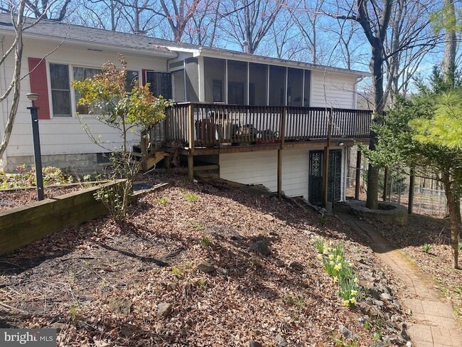 property at 2919 Mountain Lake Rd