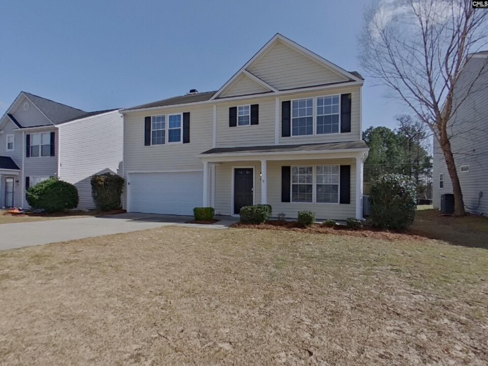 490 Fox Trot Dr in Columbia, SC - Building Photo