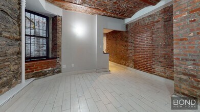 336 E 18th St in New York, NY - Building Photo - Building Photo