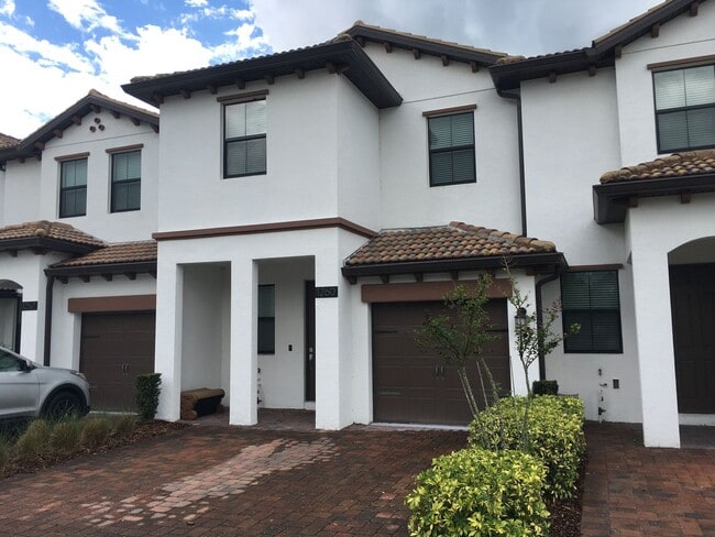 property at 1260 Royal St. George Blvd