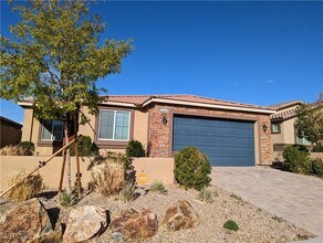2160 Del Aqua Ave in Henderson, NV - Building Photo - Building Photo