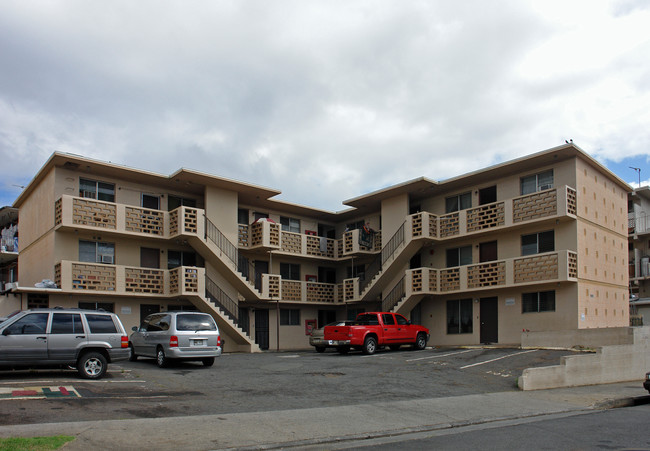 94-111 Pupunohe St in Waipahu, HI - Building Photo - Building Photo