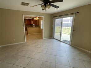 1834 Locksford St in Houston, TX - Building Photo - Building Photo