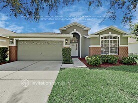 6815 Monarch Park Dr in Apollo Beach, FL - Building Photo