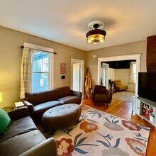 723 E Cimarron St in Colorado Springs, CO - Building Photo - Building Photo