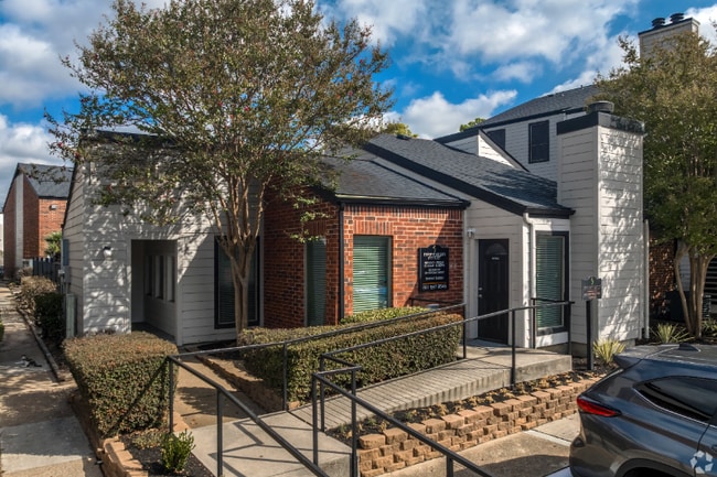 10401 Old Bammel N Houston Rd, Unit 511 in Houston, TX - Building Photo - Building Photo