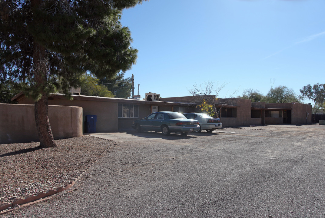 4332-4342 E Lee St in Tucson, AZ - Foto de edificio