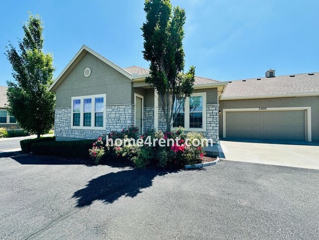 property at 15554 S Hillside St