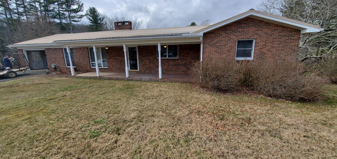 117 Highland Park Ln in Boone, NC - Building Photo