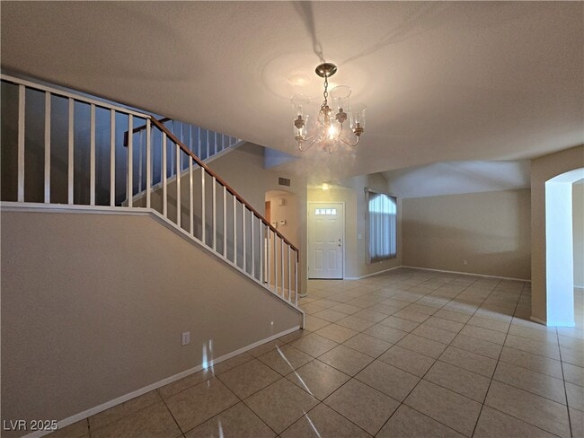 8120 Sandy Creek Dr