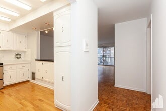 4334 N Clarendon Ave in Chicago, IL - Building Photo - Building Photo