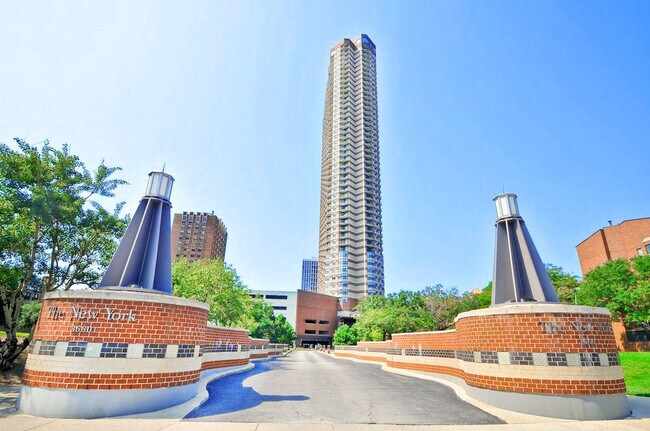 property at 3660 N Lake Shore Dr
