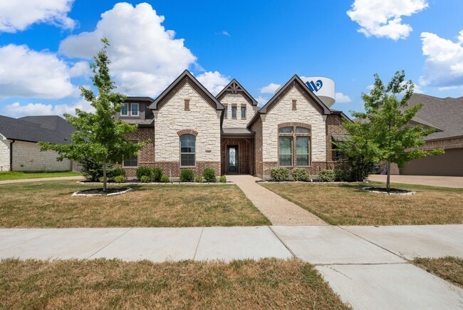 property at 2308 Paddington Way
