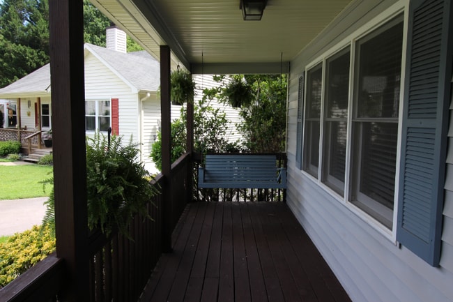 6008 Southcrest Dr in Clemmons, NC - Building Photo - Building Photo