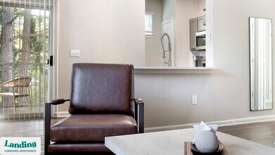 100 Peyton Pl SW in Atlanta, GA - Building Photo - Building Photo