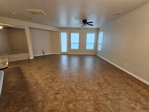 4330 Lake Cypress Cir in Houston, TX - Building Photo - Building Photo