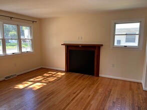 198 Woods Dr in Annapolis, MD - Building Photo - Building Photo