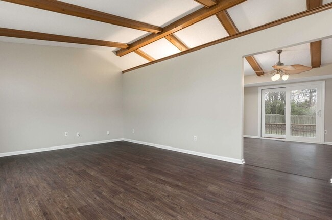 7314 Ridge Creek Rd in Louisville, KY - Building Photo - Building Photo