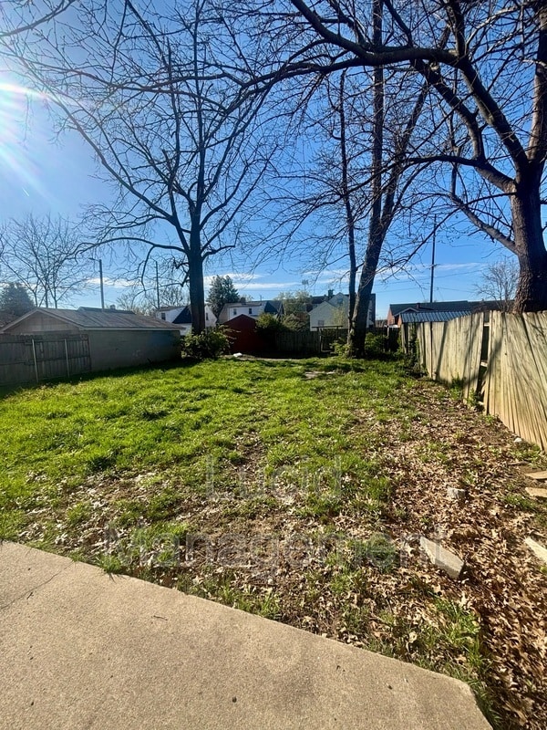 1214 Dresden Ave in Louisville, KY - Building Photo - Building Photo