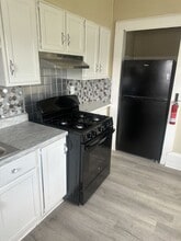 1209 Providence Rd, Unit 2A in Scranton, PA - Foto de edificio - Building Photo