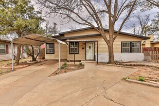 4611 Detroit Ave in Lubbock, TX - Building Photo