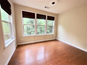 4239 Laurel Creek Ct SE in Smyrna, GA - Building Photo - Building Photo