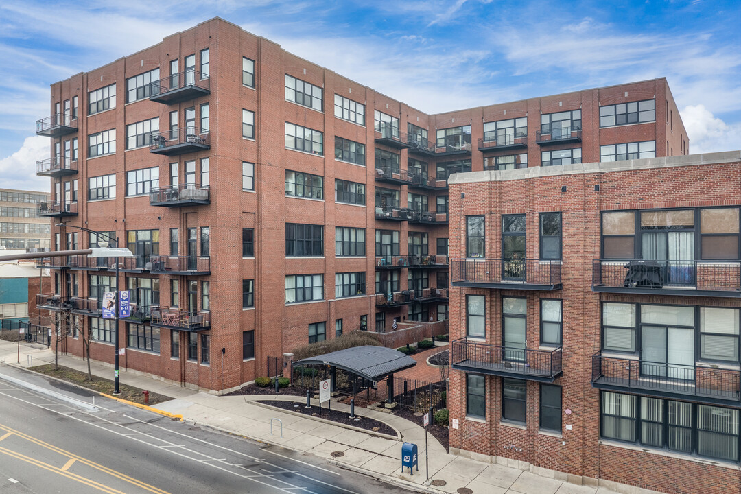 Mckinley Park Lofts in Chicago, IL - Building Photo