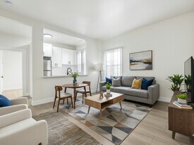 1918 Grace Ave in Los Angeles, CA - Building Photo