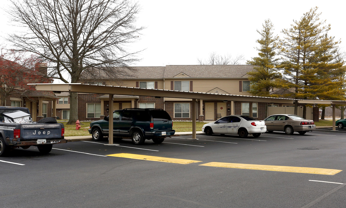 Stonegate Village in New Castle, IN - Building Photo