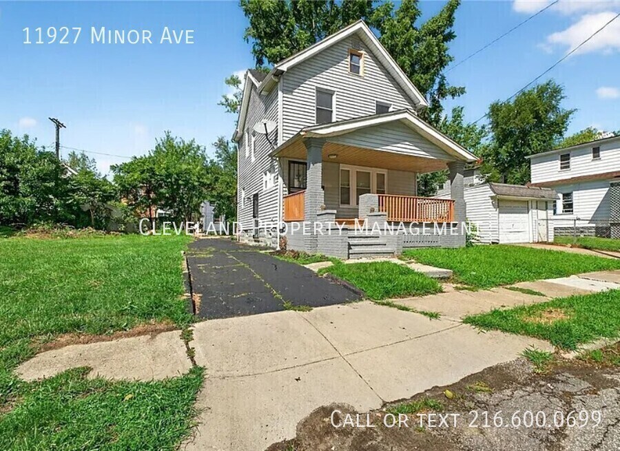 11927 Minor Ave in Cleveland, OH - Building Photo