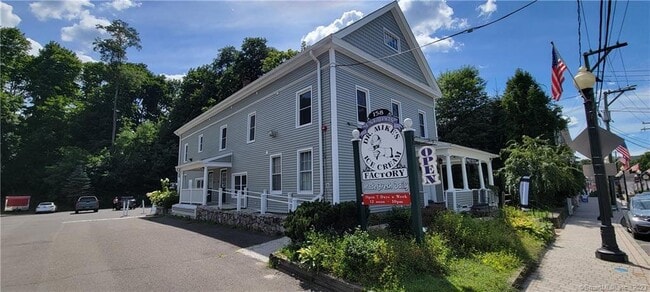 158 Greenwood Ave in Bethel, CT - Building Photo - Building Photo