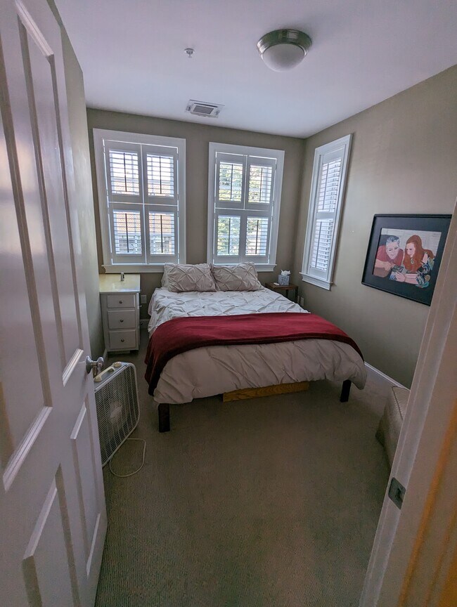 150 Hampshire St in Cambridge, MA - Building Photo - Building Photo