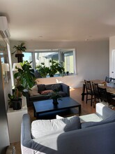 2318 9th Ave in Oakland, CA - Building Photo - Building Photo