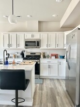 1437 Winterberry Ln in North Liberty, IA - Foto de edificio - Building Photo