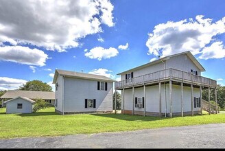 6598 Louisa Rd in Keswick, VA - Building Photo - Building Photo