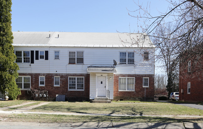 128 Jackson Ave in Schenectady, NY - Building Photo - Building Photo