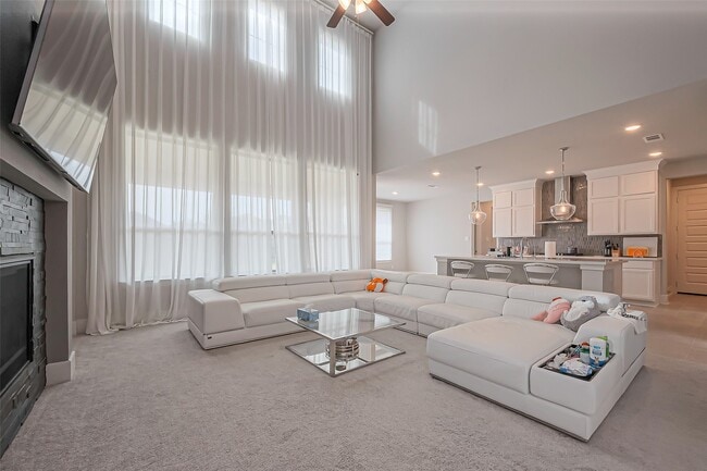 property at 2639 Banyon Gulch Ln