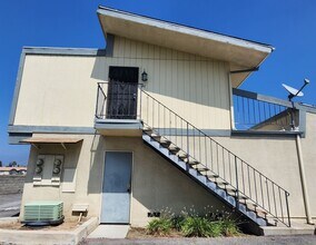 2350 Osbun Rd in San Bernardino, CA - Building Photo - Building Photo