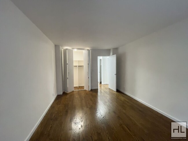EAST 56 STREET, Unit 14N in New York, NY - Building Photo - Building Photo