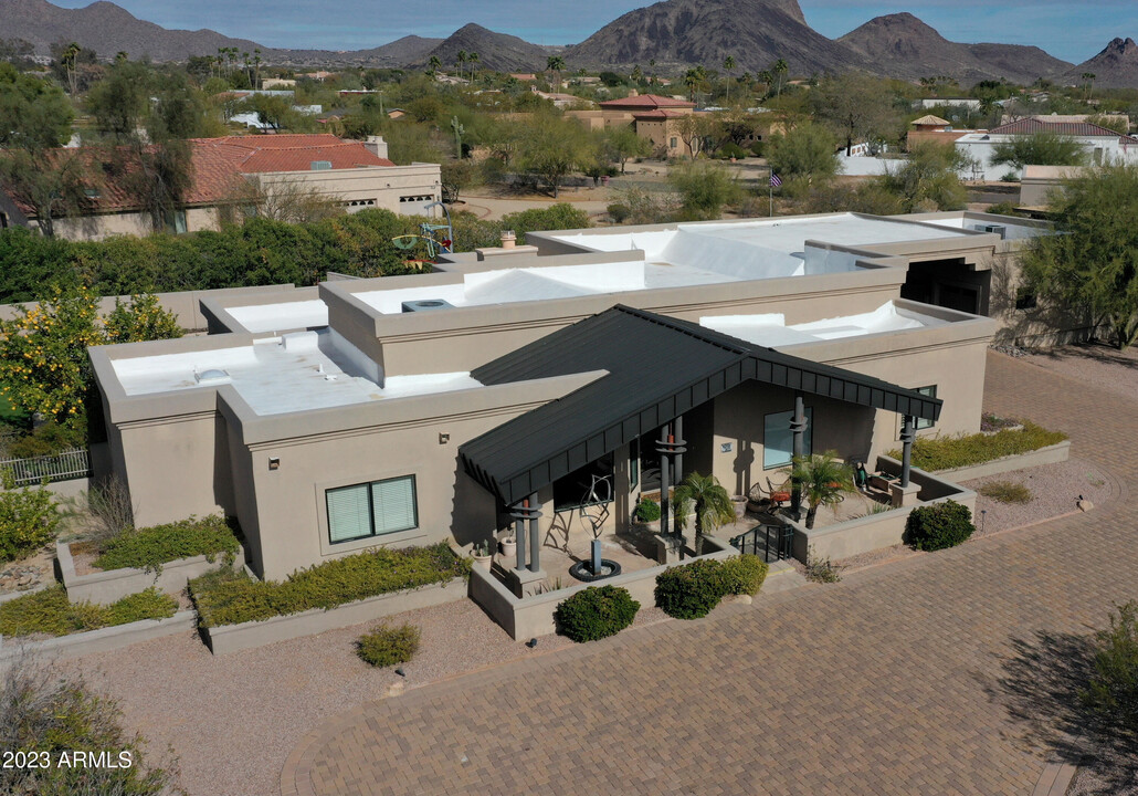 12422 E Doubletree Ranch Rd in Scottsdale, AZ - Building Photo